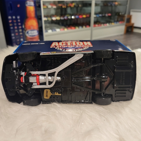 Nascar diecast - Picture 5 of 6